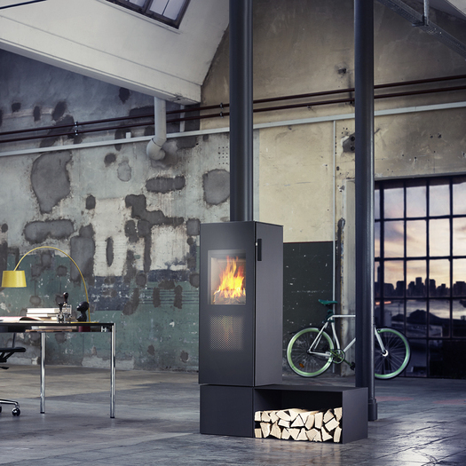 bionic fire STUDIO in black Two flames are created in the bionic fire STUDIO firebox, one upwards and one downwards